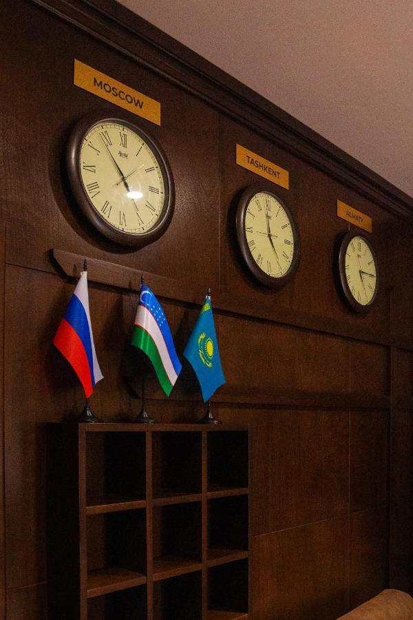 Hotel Vostok タシュケント エクステリア 写真